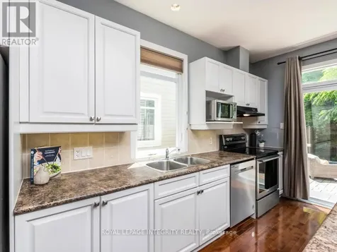 64 Stedman Street Ottawa ON K1T 4G7
