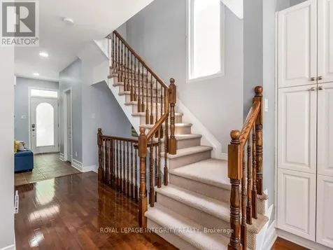 64 Stedman Street Ottawa ON K1T 4G7