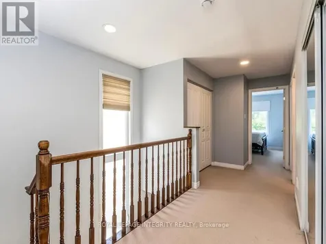64 Stedman Street Ottawa ON K1T 4G7