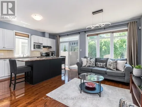 64 Stedman Street Ottawa ON K1T 4G7