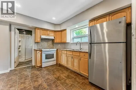 84 Franklin Street South Kitchener ON N2C 1R4