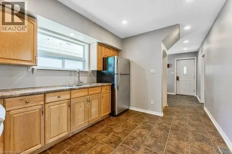 84 Franklin Street South Kitchener ON N2C 1R4