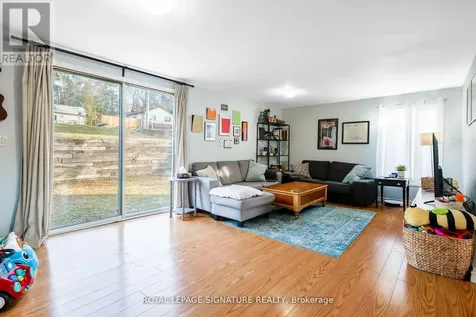 17 Valley Road Whitchurch-stouffville ON L4A 7X3