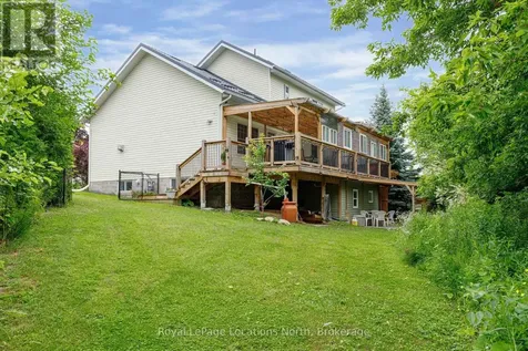 18 River Run Collingwood ON L9Y 5J7