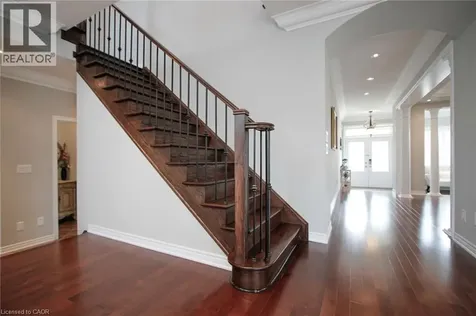 4631 Erwin Road Burlington ON L7M 0L6