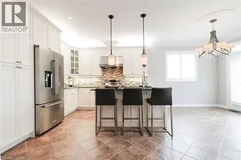 4631 Erwin Road Burlington ON L7M 0L6