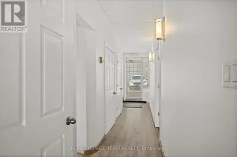 424 Queen Street Ottawa ON K1R 5A8