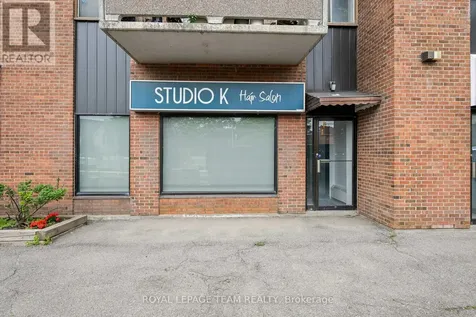 945 Richmond Road Ottawa ON K2B 8B9