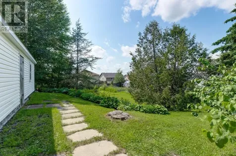 2623 Highway 69 N Val Caron ON P3N 1K5