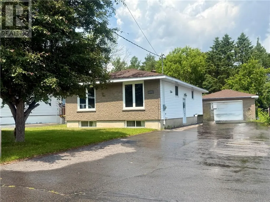 158 Lapointe Street Hanmer ON P3P 1K7