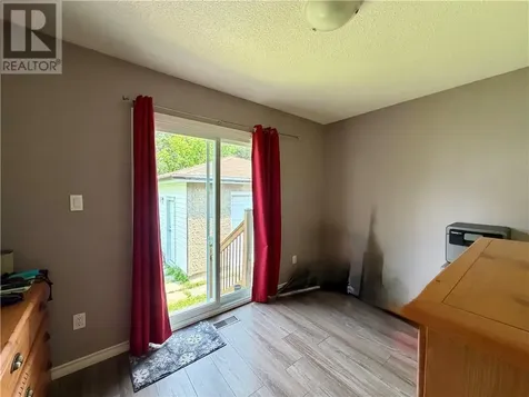 158 Lapointe Street Hanmer ON P3P 1K7