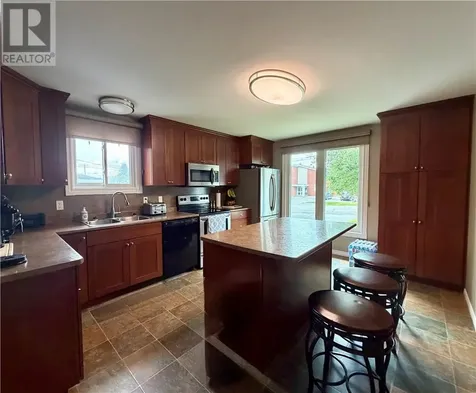 158 Lapointe Street Hanmer ON P3P 1K7