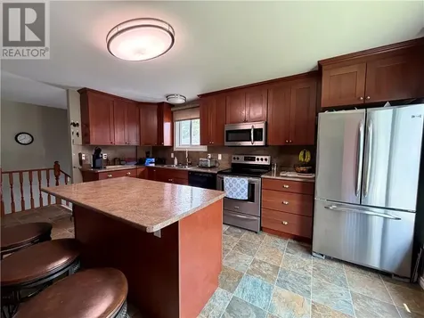 158 Lapointe Street Hanmer ON P3P 1K7