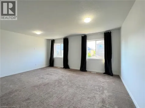 46 Renfrew Street Kitchener ON N2R 0G5