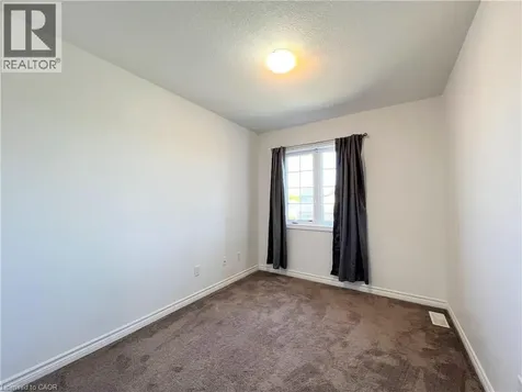 46 Renfrew Street Kitchener ON N2R 0G5