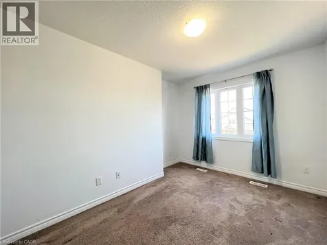 46 Renfrew Street Kitchener ON N2R 0G5