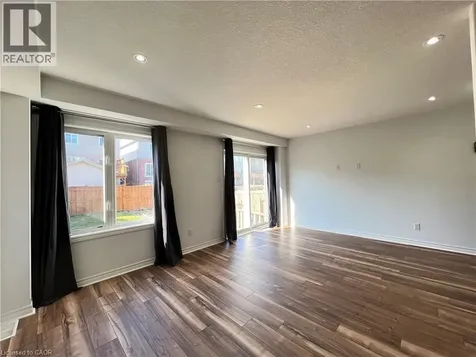 46 Renfrew Street Kitchener ON N2R 0G5