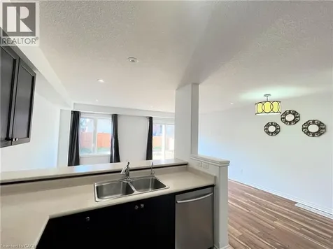46 Renfrew Street Kitchener ON N2R 0G5