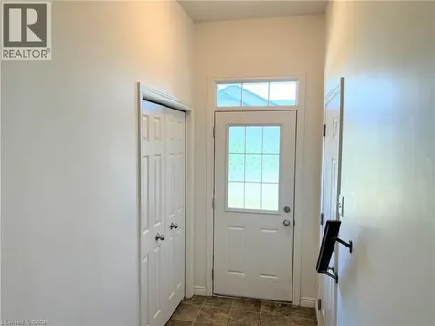 46 Renfrew Street Kitchener ON N2R 0G5