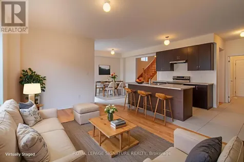 22 Prudhoe Terrace Barrie ON L9S 2Z8