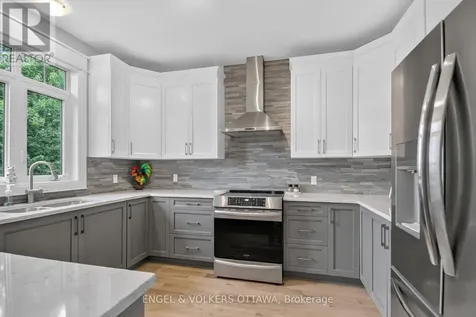 100 Lake Trail Road Ottawa ON K4P 2G2