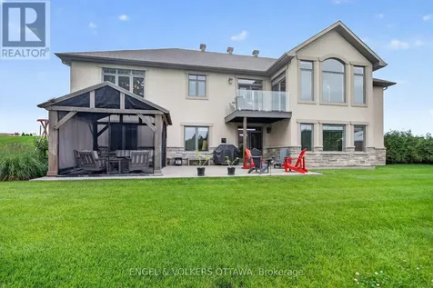 100 Lake Trail Road Ottawa ON K4P 2G2