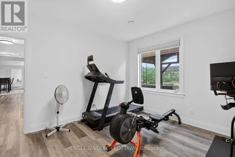 100 Lake Trail Road Ottawa ON K4P 2G2
