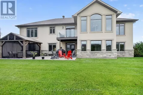 100 Lake Trail Road Ottawa ON K4P 2G2