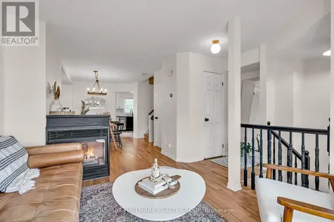 10 Hintonburg Place Ottawa ON K1Y 4W6