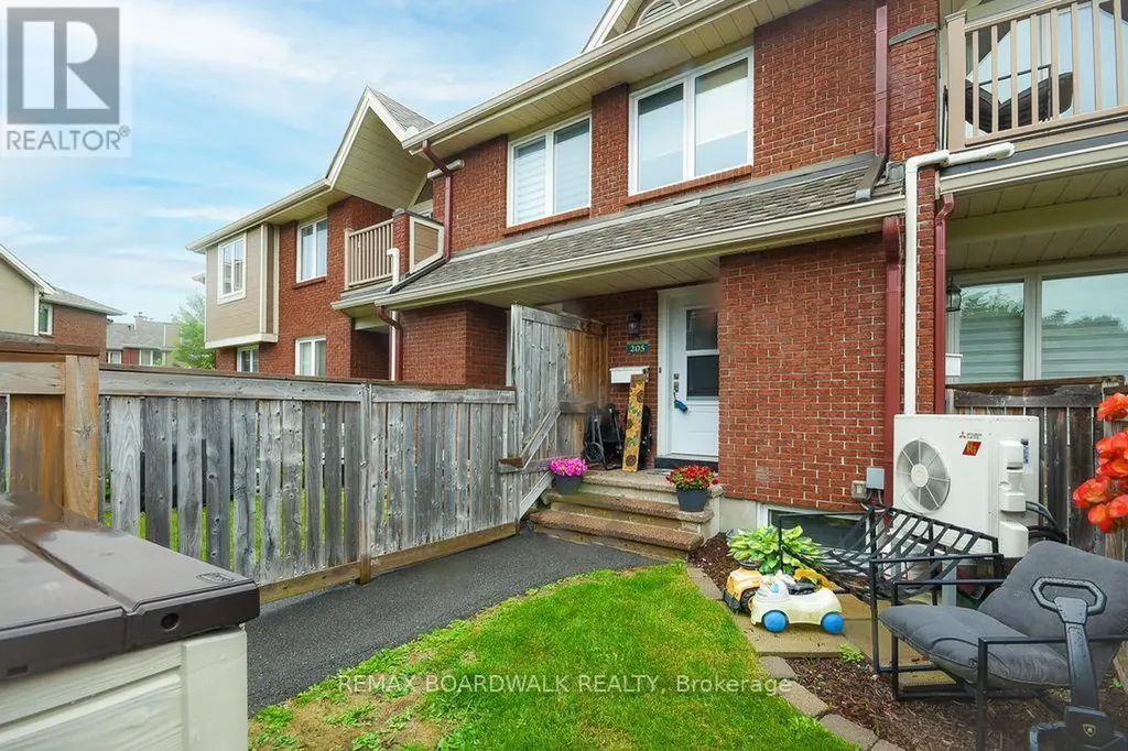 1760 Cabaret Lane Ottawa ON K4A 2H1