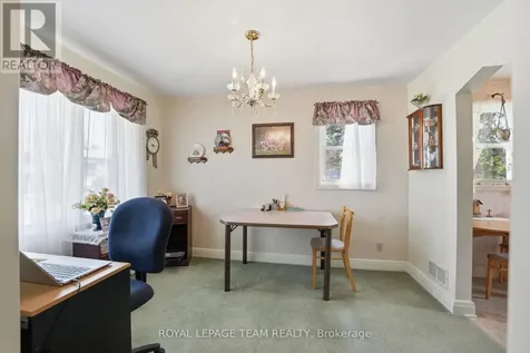 84 Rita Avenue Ottawa ON K2G 2H1