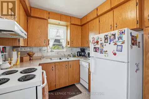 84 Rita Avenue Ottawa ON K2G 2H1