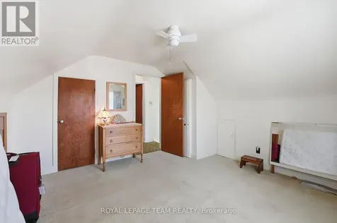 84 Rita Avenue Ottawa ON K2G 2H1