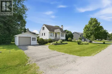 84 Rita Avenue Ottawa ON K2G 2H1