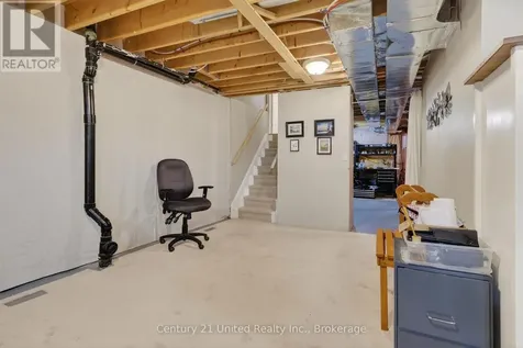 832 Leslie Street Cobourg ON K9A 0H2