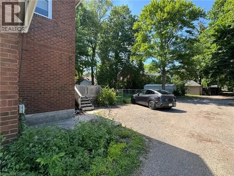 688 Colborne Street Brantford ON N3S 3R1
