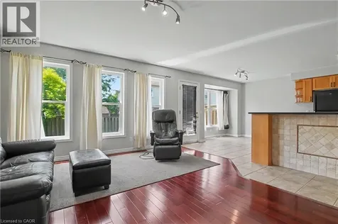 24 Goreing Street Cambridge ON N1T 2E8