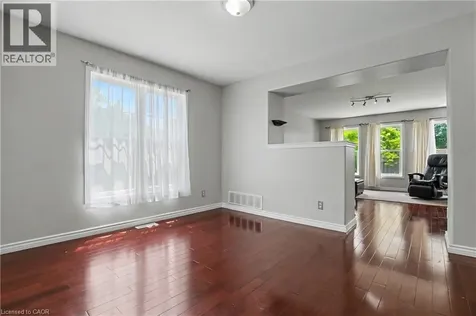 24 Goreing Street Cambridge ON N1T 2E8