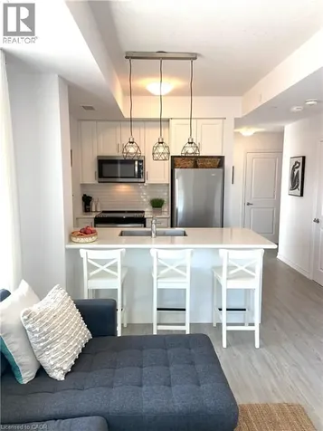 450 Dundas Street East Waterdown ON L8B 1Z2