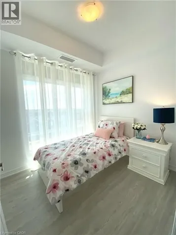 450 Dundas Street East Waterdown ON L8B 1Z2