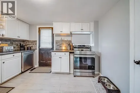 31 Forhan Street Wallaceburg ON N8A 3S4