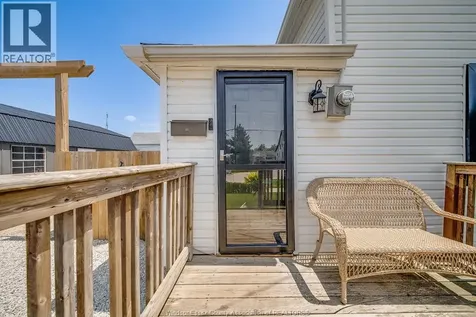 31 Forhan Street Wallaceburg ON N8A 3S4