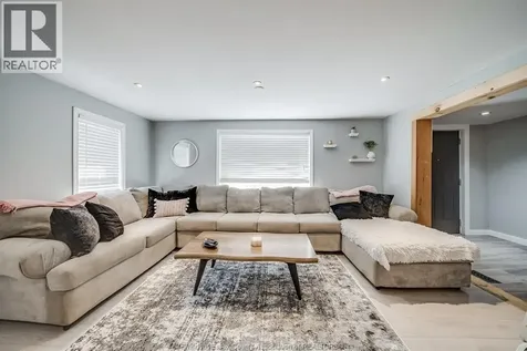 31 Forhan Street Wallaceburg ON N8A 3S4