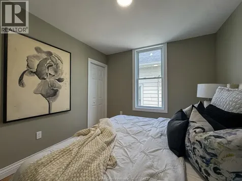 1720 Marentette Avenue Windsor ON N8X 4E6