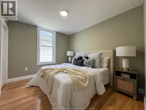 1720 Marentette Avenue Windsor ON N8X 4E6
