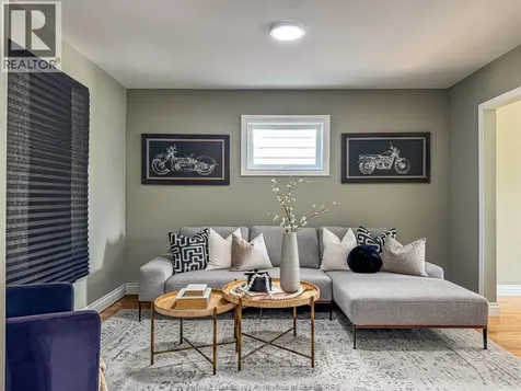 1720 Marentette Avenue Windsor ON N8X 4E6