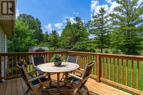 25 Kelley Crescent Wasaga Beach ON L9Z 1J3
