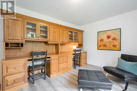 25 Kelley Crescent Wasaga Beach ON L9Z 1J3