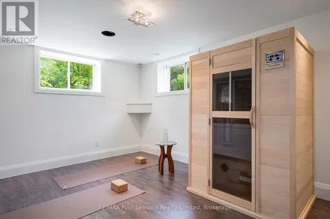 25 Kelley Crescent Wasaga Beach ON L9Z 1J3