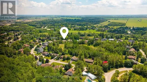 25 Kelley Crescent Wasaga Beach ON L9Z 1J3
